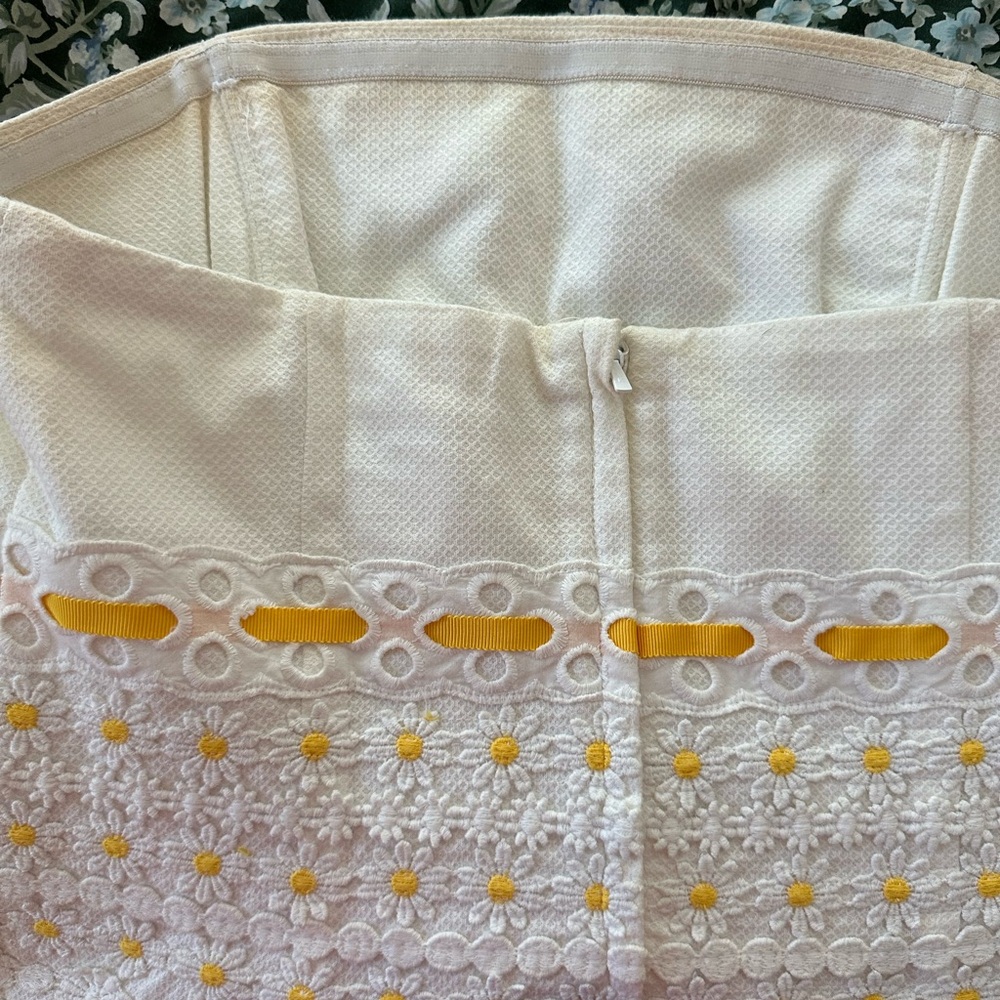 Lilly Pulitzer White Label Bowen Strapless White and Yellow Crochet Sundress - Picture 9 of 11